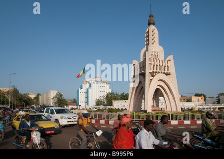 West-Afrika Mali Avenue De La Nation Kreisverkehr Stockfoto