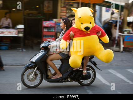 Winnie der Puuh Bär Hanoi Vietnam Stockfoto
