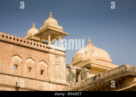 Gebäude im Mann Singh I Palast, in der Amber Palast, auch bekannt als Amber Fort, Amber, in der Nähe von Jaipur, Rajasthan, Indien Stockfoto