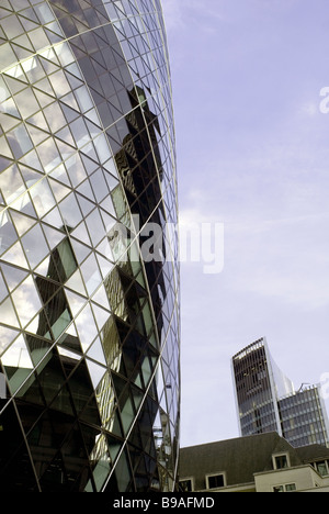 Gherkin von Foster im Zentrum von London Stockfoto