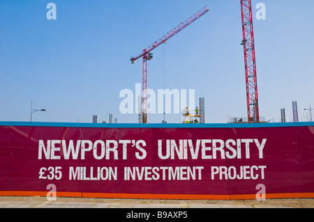 Website des neuen Campus der Universität an der Uferpromenade im Zentrum von Newport South Wales UK Stockfoto