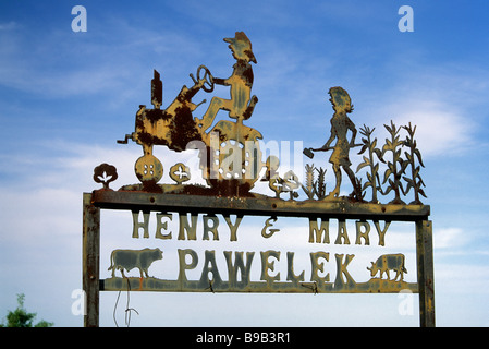 Wrought Eisen Schild am Eingang zum Hof in Panna Maria die älteste polnische Siedlung in Amerika, in der Nähe von San Antonio Texas USA Stockfoto