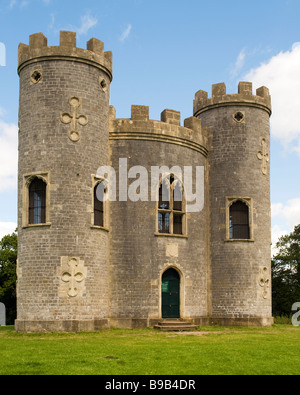 Blasius Schloss (1766), einen Schein auf dem Anwesen von Blaise Castle, in der Nähe von Henbury, Bristol, England, UK Stockfoto