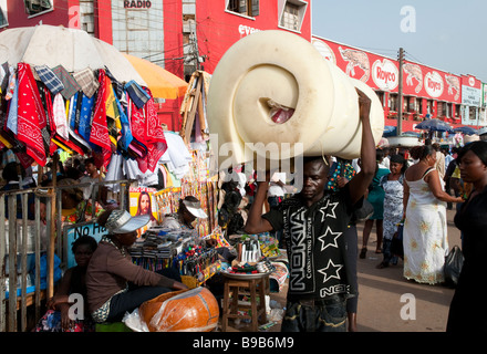 Westlichen Afrika zentrale Ghana Kumasi Kejita Markt ist der größte Markt in Westafrika Stockfoto