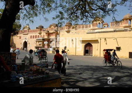 Eine Straße in der Stadt-Palast in Jaipur, Rajasthan, Indien Stockfoto