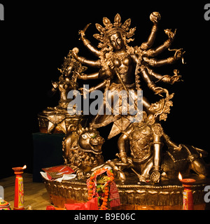 Statue der Göttin Durga in einem Tempel, Kolkata, Westbengalen, Indien Stockfoto
