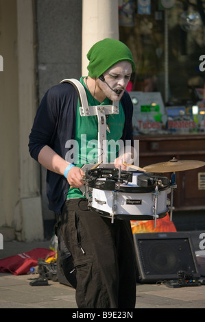 Straßenkünstler Musiker Busker Entertainer Brighton East Sussex England Stockfoto