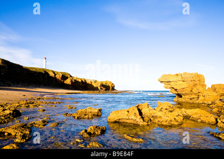 Felsige Uferlinie Aireys Inlet South Western victoria Australien Stockfoto