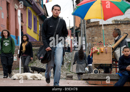 Beschäftigt Straßenszene in historischen Bogota, Kolumbien. Stockfoto