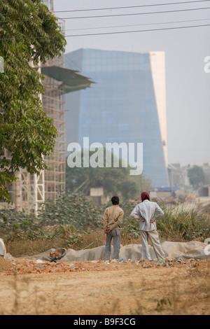 Indien-Gurgaon TechCenter 50km von Delhi arbeiten Fortschritt-Gebäude Stockfoto