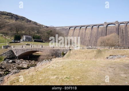 Claerwen-Staudamm in der Elan-Tal in Wales Stockfoto