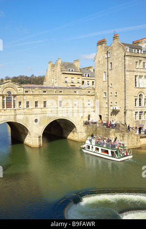 Pulteney Brücke über den Fluss Avon in Bath, Somerset, England Stockfoto