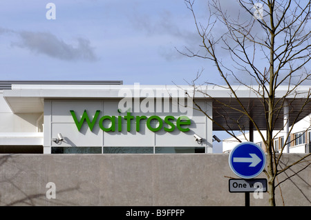 Eine neue Filiale von Waitrose, Kenilworth, Warwickshire, England, UK Stockfoto