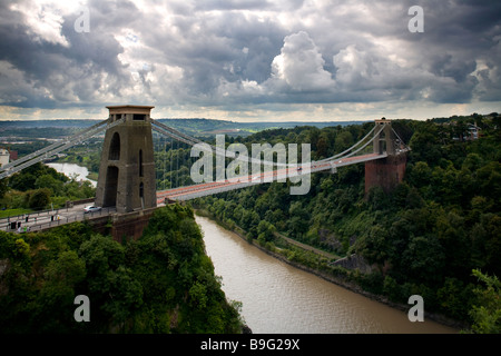 Clifton Suspension Bridge, Clifton, Bristol an einem stürmischen Tag Stockfoto