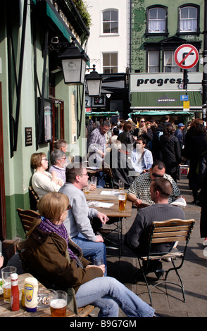 Der Herzog von Wellington Pub Portobello Road London März 2009 Stockfoto