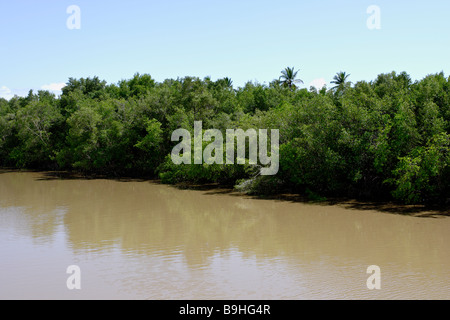 Flusslandschaft von Canavieiras Bahia Brasilien Südamerika Stockfoto