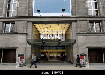 Haupteingang zum Berliner KaDeWe Kaufhaus, Berlin, Deutschland, Europa Stockfoto