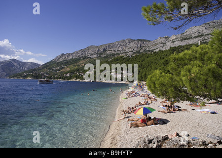 Kroatien Dalpatia Makarska Riviera Brela Strand Europas Ziel Tourist Resort Adria mediterranen Sandstrand Strand Stockfoto