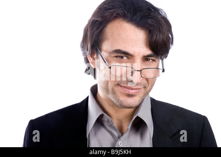 Porträt eines jungen Mannes mit Brille Stockfoto
