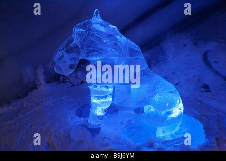 Eis-Skulptur aus "Ice Age" in den Dachstein Eispalast, Ramsau, Steiermark, Austria, Europe Stockfoto