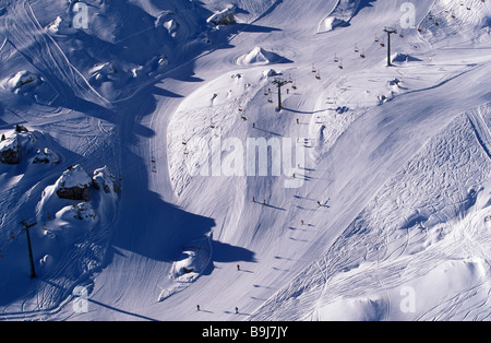 Luftbild, Ski, Pisten und Lifte, Skigebiet am Sellajoch, Dolomiten, Bozen-Bozen, Italien Stockfoto