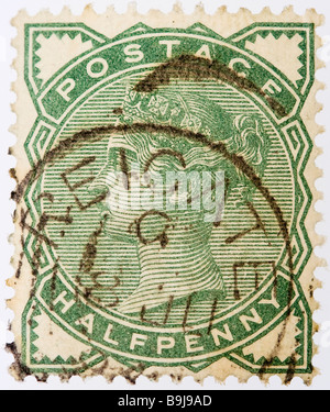 Nahaufnahme von ½d, halb Penny Green Victorian British Poststempel auf weißem Hintergrund 1880 SG 164 gebraucht. Rund postmarked Reigate. Stockfoto