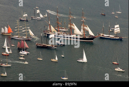 Parade der windjammers auf der Kieler Woche 2008 Kieler Woche 2008 mit der Russischen Segelschulschiff, die 4-Mast Bark Sedov, Stockfoto