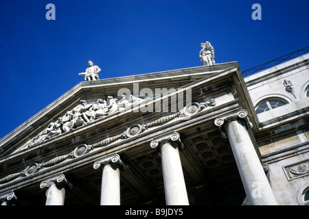 Teatro Nacional Dona Maria II, klassizistischen Nationaltheater am Rossio Platz, Praça de Dom Pedro IV, Altstadt, Lissabon, Portugal, Stockfoto