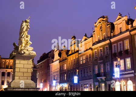Statue von St. Johannes Nepomuk in der Old Market Square (Stary Rynek) Poznan, Polen Stockfoto
