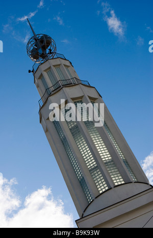 Der Turm von der internationale Messe Poznan wo viele Veranstaltungen in der Stadt Posen gehalten werden Stockfoto