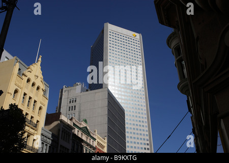 Commonwealth-Bank-Hochhaus mit Logo in Melbourne, Australien Stockfoto