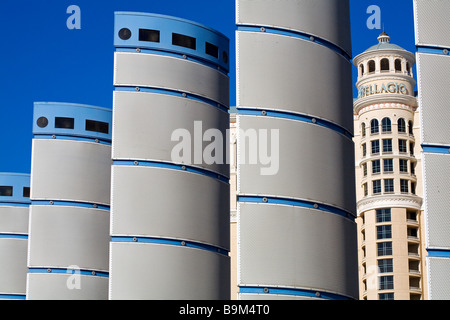 USA, Nevada, Las Vegas, The Strip, Bellagio Casino und Hotel von Bally gesehen ' s Hotel Stockfoto