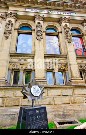 Königliche kanadische Minze 1997 Silberdollar (anlässlich des 25. Jahrestages der Baureihe Hockey Canada/USSR 1972). Stockfoto