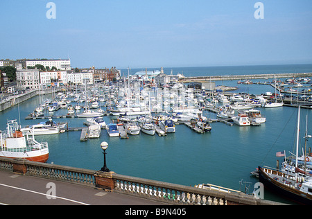 Ramsgate, Kent. Gesamtansicht des alten Hafens. Stockfoto