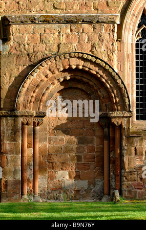 Nordtür des Maria Kirche, Stoneleigh, Warwickshire, England, UK Stockfoto