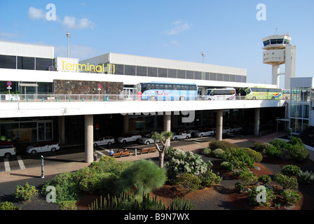 Terminal 1 außen, Flughafen Arrecife, Arrecife, Lanzarote, Kanarische Inseln, Spanien Stockfoto