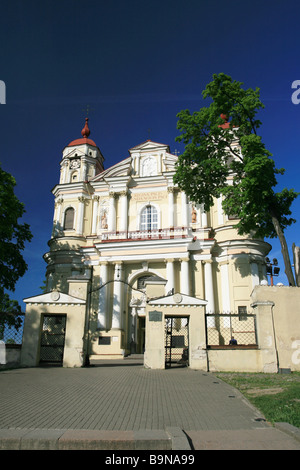 Frontansicht von St. Peter und St. Paul Kirche in Vilnius, Litauen. Stockfoto