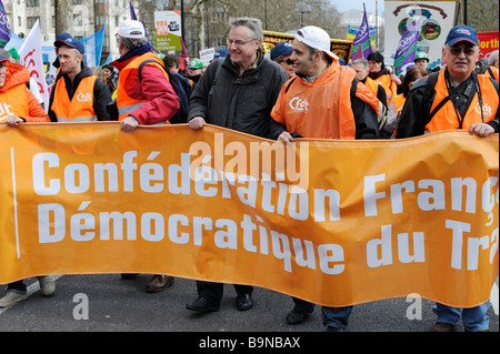 Französische Demonstranten auf setzen People First März, London 28. März 2009, vor G20-Gipfel Stockfoto