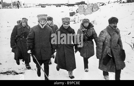 Wassili Tschuikow 62. Armee Kommandant direkt am Beobachtungsposten