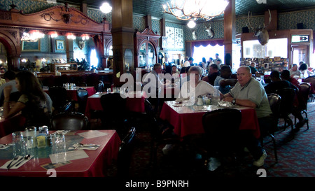 Irma Hotel Grill und Silber Sattel Lounge Cody Wyoming USA Stockfoto