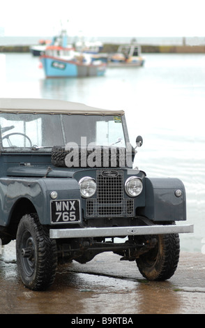 Land Rover Serie 1 am Kai Stockfoto