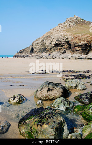 der einsame Strand von Kapelle Porth in der Nähe von Extrameldung in Cornwall, Großbritannien Stockfoto