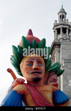 Riesige aufblasbare Figuren in der Prozession an den Oberbürgermeister zeigen London Stockfoto