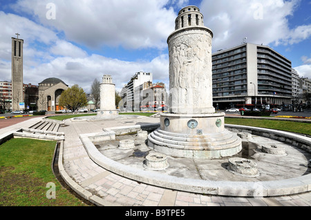 Paris Hotel de Porte Saint Cloud und Kirche ST Jeanne de Chantal Stockfoto
