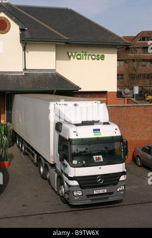 Supermarkt-Lieferwagen 2009 Stockfoto