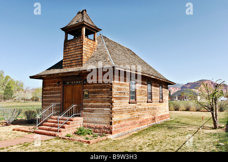 Historische Log-Kirche in Torrey Utah USA Stockfoto