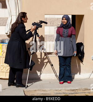 Studenten auf video Zuordnung, neue Campus, der American University in Kairo, Ägypten Stockfoto