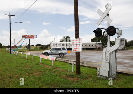 Abendessen in einem alten Zug Wagen in Luling, Texas. Stockfoto