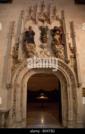 Eingang des Museums in die Sakristei der Capilla Real von der Kathedrale von Granada in Granada Spanien Stockfoto