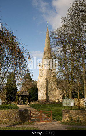 Die Pfarrkirche St. Maria, senken Sie Schlachten, Cotswolds, England, UK Stockfoto